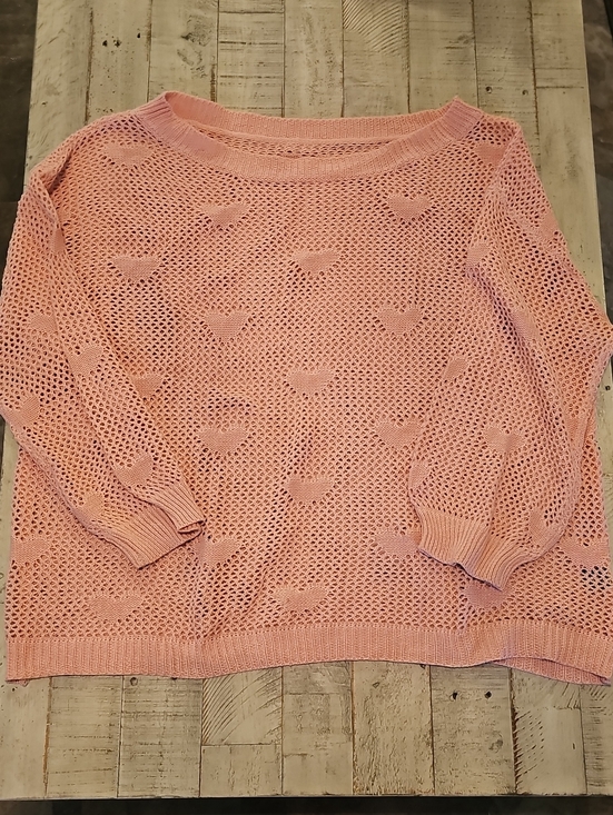 SHEIN Tops - SHEIN Curve Pink Open-Weave Heart Pattern Sweater Wide Neck